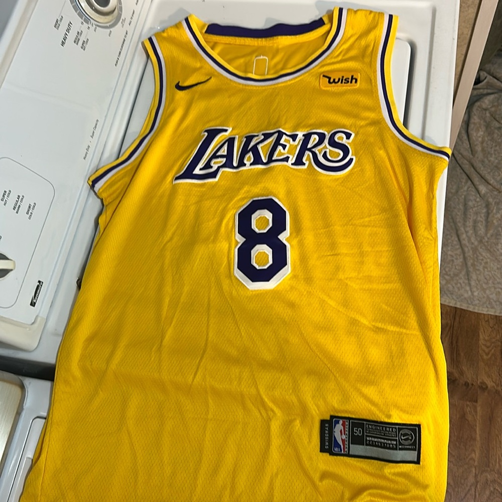 Kobe Jersey #8
